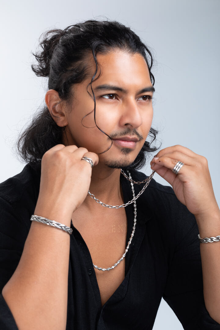 Hill To Street International