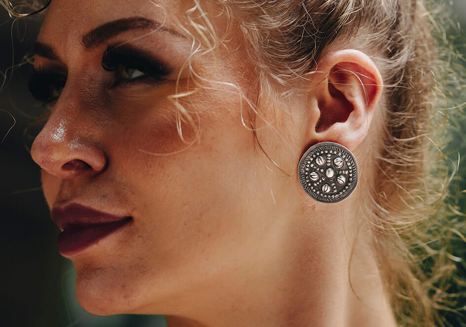 Danna Stud Earrings