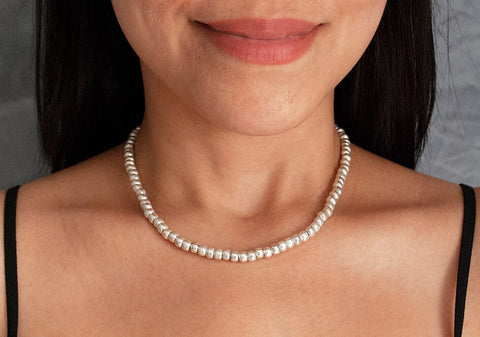 Medium Pearl Silver Beads Necklace
