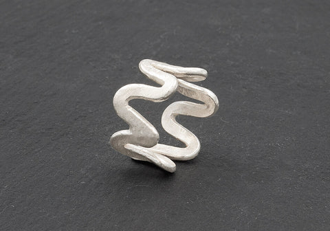 Side view of silver wave ring from Hill to Street