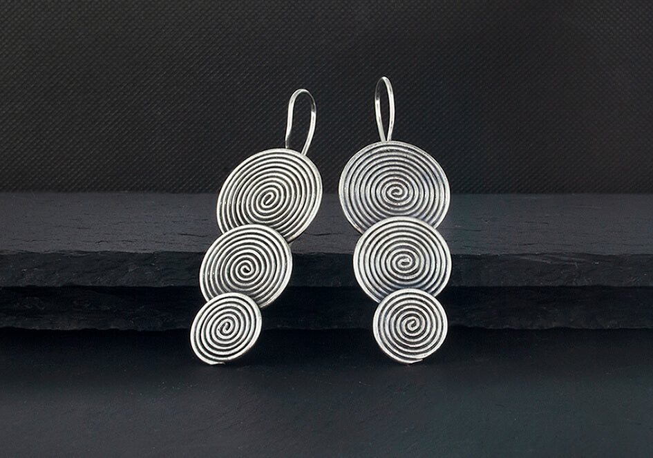 Tiered spiral disc drop earrings