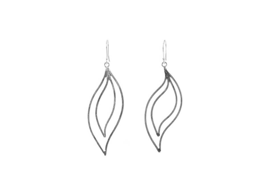 Cut-out leaf silver drop earrings
