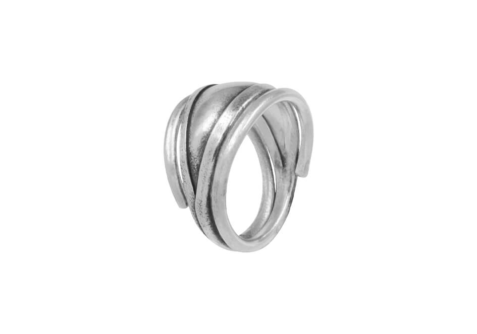 Elegant Boho-Chic Silver Ring